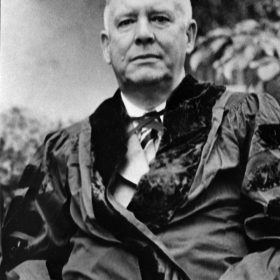 The Impersonal Zest of Wallace Stevens